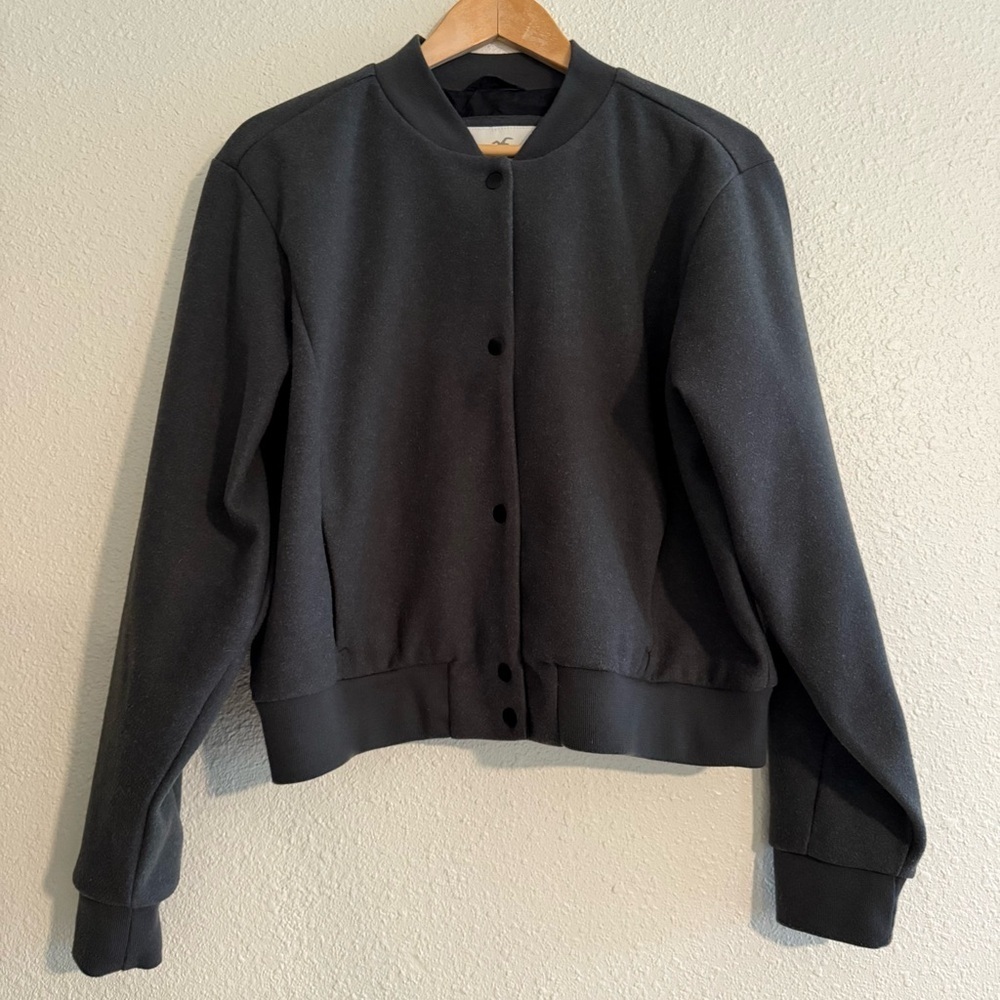 Hollister Bomber Jacket - Picture 2 of 6
